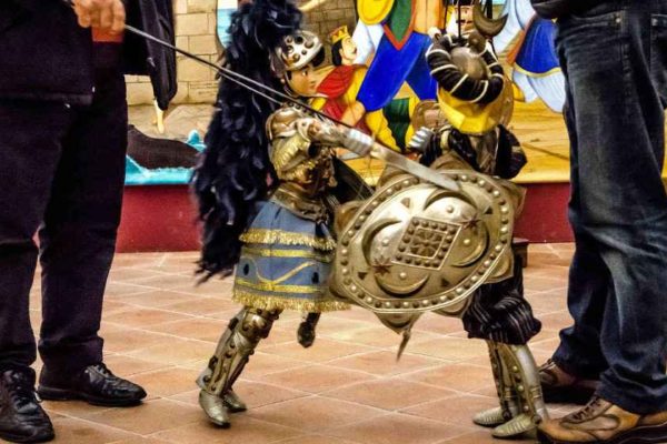 Combattimento tra pupi ad Agrigento