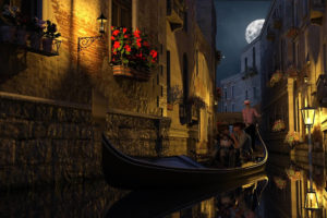 Weekend romantico a Venezia: innamorati in gondola