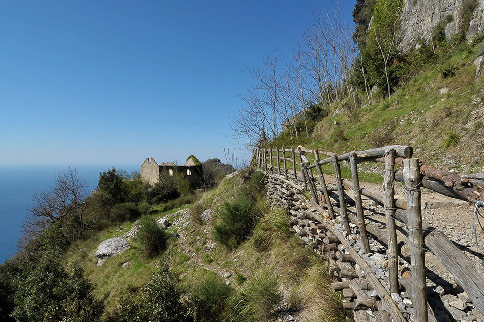 Sentiero Degli Dei: Costiera Amalfitana - un tratto del percorso
