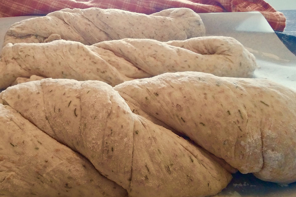 Impasto farina di frumento e lievito naturale